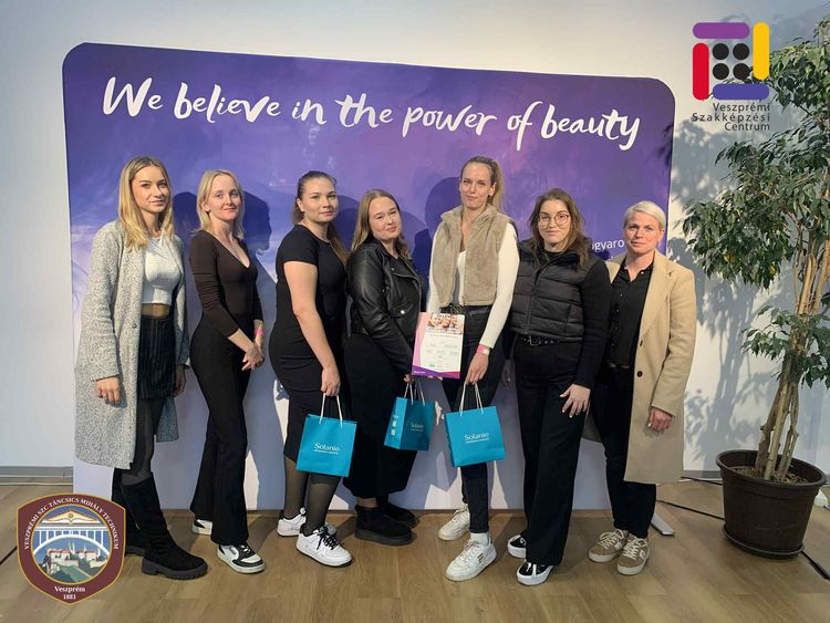 🎉ORSZÁGOS VI. HELYEZÉS A BEAUTY SZAKKIÁLLÍTÁSON MEGRENDEZETT DIÁKOLIMPIÁN !🎉