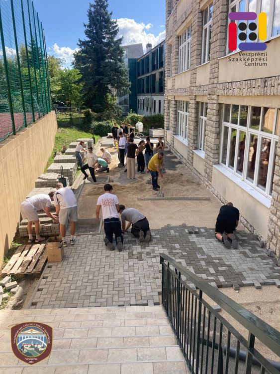 💚KÖZÖSSÉGI TÉR LÉTREHOZÁSA 💚